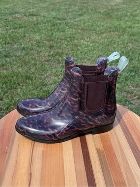 Ladies Jack Rogers Sallie Tortoiseshell Chelsea Rain Boots - Brown